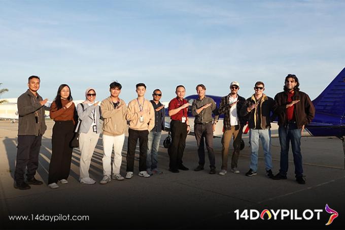 14DAYPILOT Flight Academy students reach flight hour target faster