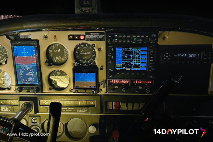 14DAYPILOT’s Piper Aircraft Cockpit